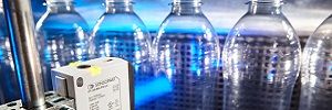 Расширенные возможности фотоэлектрических датчиков SENSOPART с технологией BlueLight.